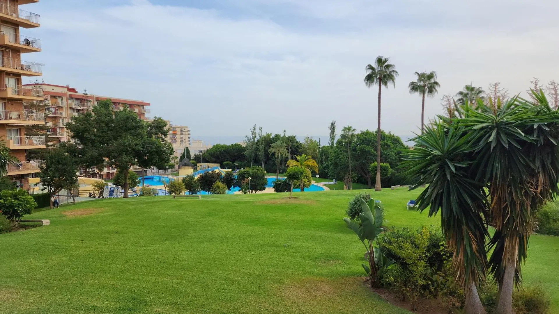 Benalmadena Minerva 401 Estudio Con Gran Piscina Y Parque Acuatico Spain